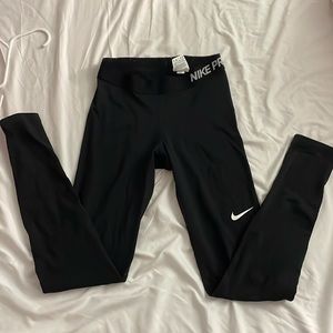 Nike pro dri-fit legging size M